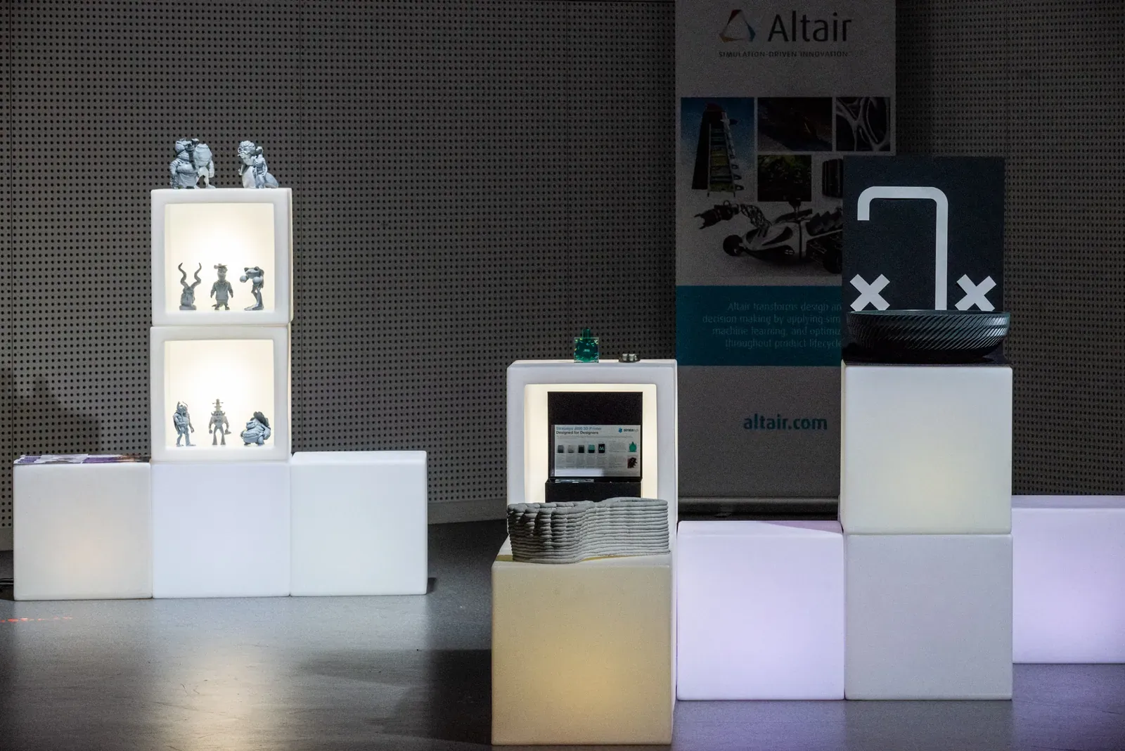 Additive Days 2020 — снимка — Изложбата — подредба, 2